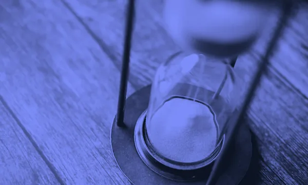 Hourglass showing time running out for graceful shutdown